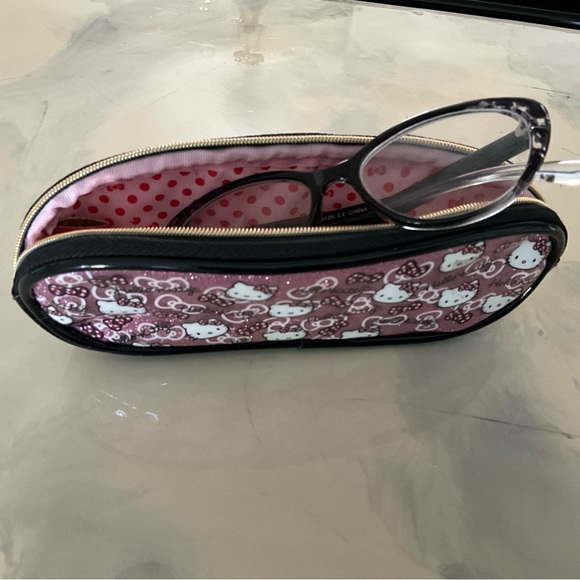 Vintage Hello Kitty eye glasses case Sanrio main image 5